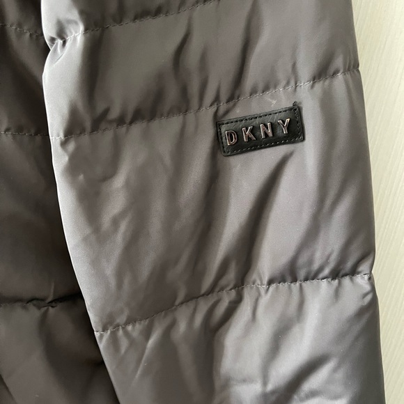 DKNY Winter Coat - Faux Fur - Picture 5 of 5